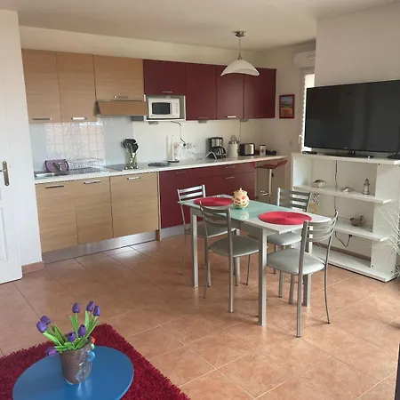 Apartamento Comfy 2 Min To - Ac *