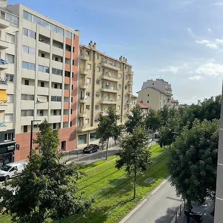 Comfy 2 Min To - Ac *