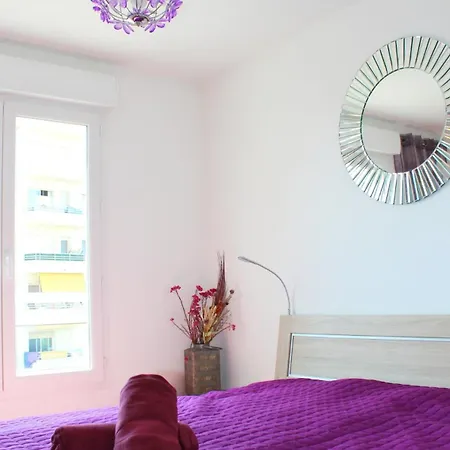 Comfy 2 Min To - Ac *